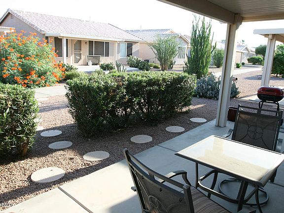 3rd image of 1422 E Indian Wells Dr
