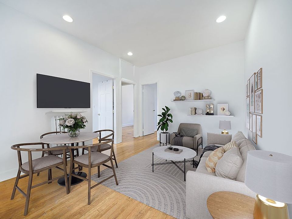 1st image of 70 W 109th St #61B