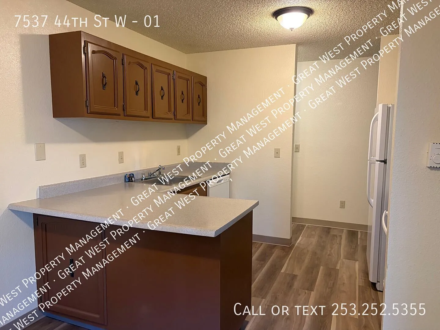 1st Month Free! Cozy 2 Bed/ 1 Bath Apartment in University Place $1,550/Mo. — Photo 2