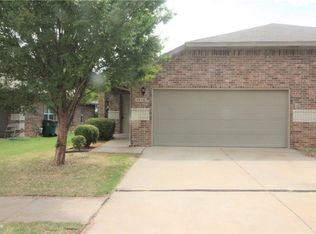 1516 Forrest Ridge Way, Yukon, OK 73099