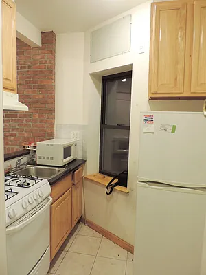 Rented by J Misrahi Realty Corp | media 17