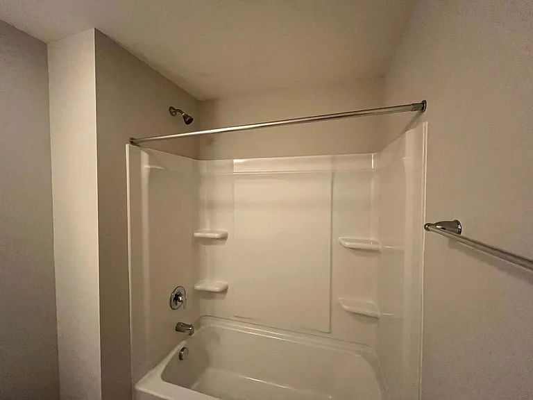 310 Princess Pl — Photo 20