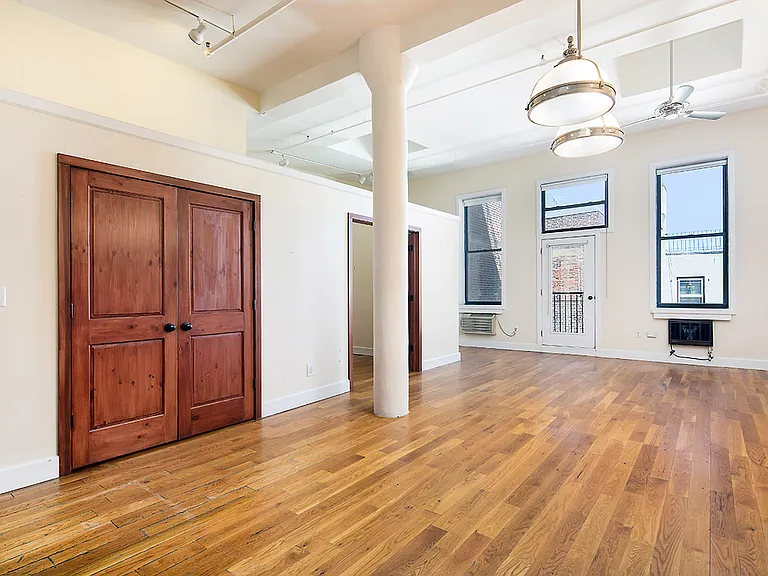 50 Bridge St #505 — Photo 8