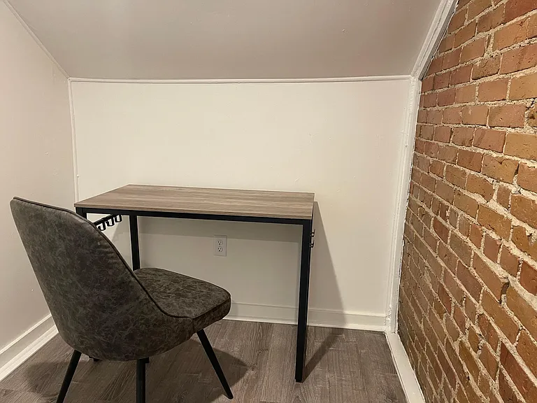 22 State St #2 — Photo 8