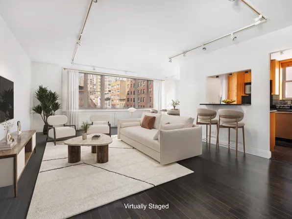 137 East 36th Street image 1 of 14