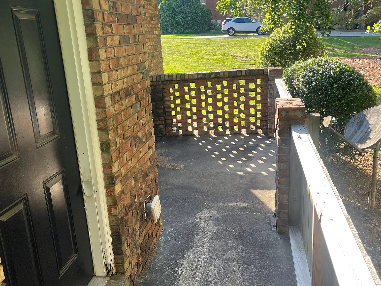 2 bed, 1250 sqft, $1,200 — Photo 3