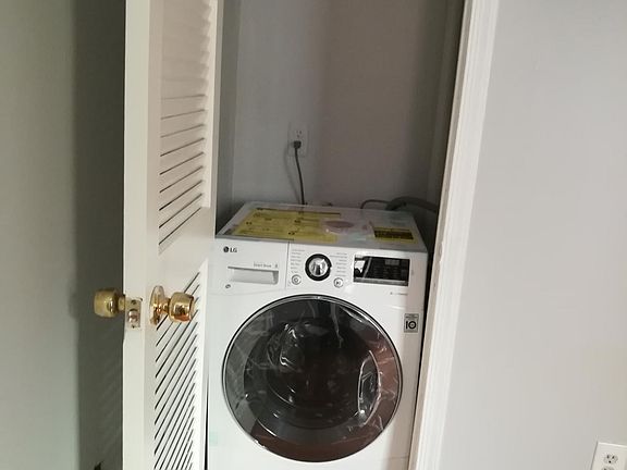 4th image of 108 Waldo Ave #7001