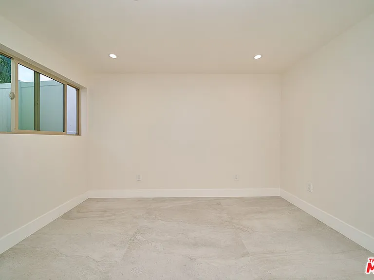 2938 Mary St #A — Photo 11