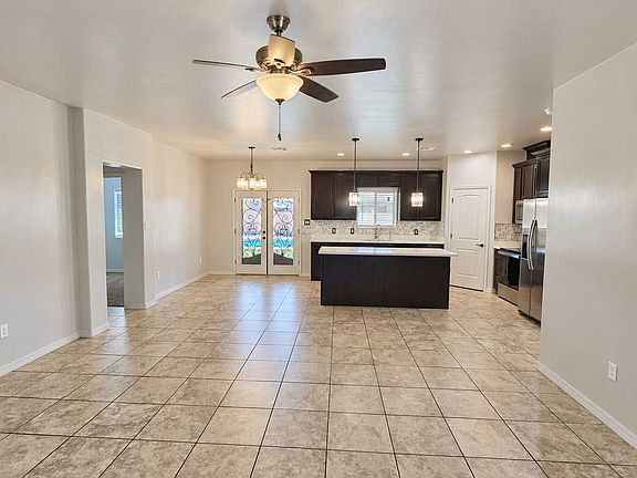 3rd image of 8637 E 34th Ln