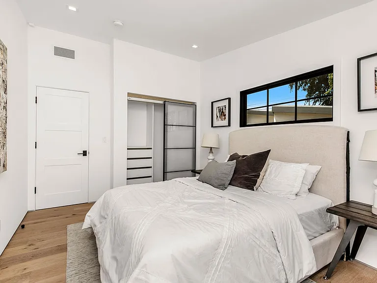17115 Bullock St — Photo 19