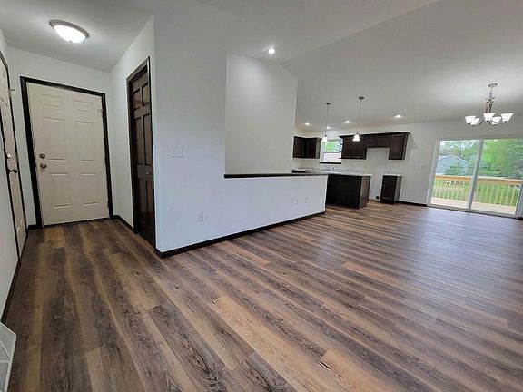 5th image of 3802 Green Pastures Lane