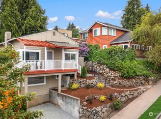 2219 W Bertona St, Seattle, WA 98199