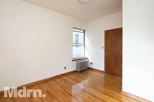 Rented by Mdrn Residential | media 3