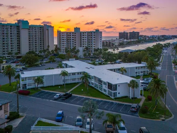 7050 Sunset Way APT 19, Saint Pete Beach, FL 33706