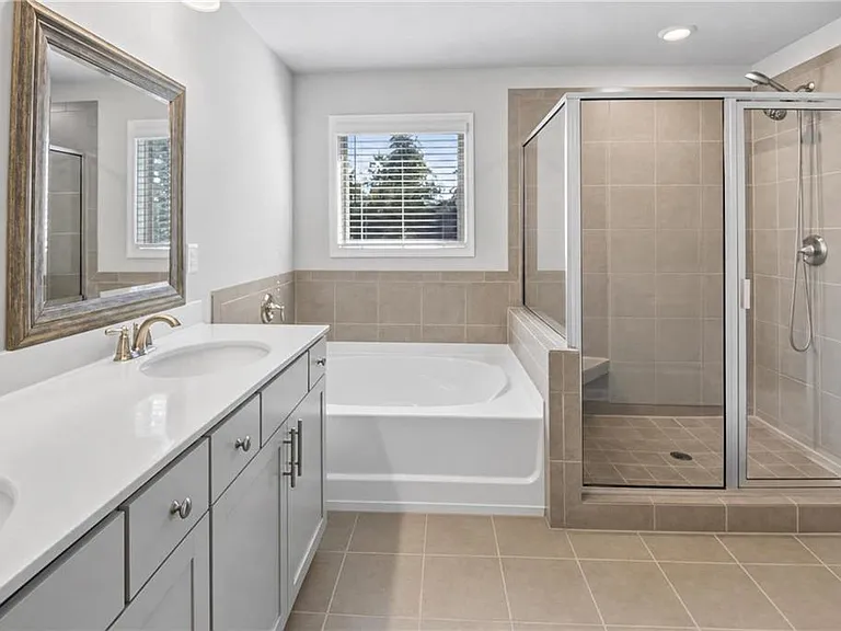205 Orchard Trl — Photo 23