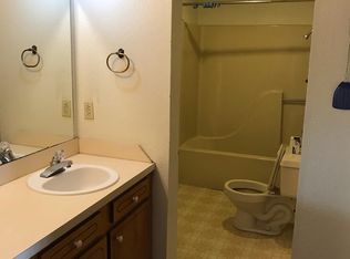 1001 Clarence St #A, Mountain View, AR 72560