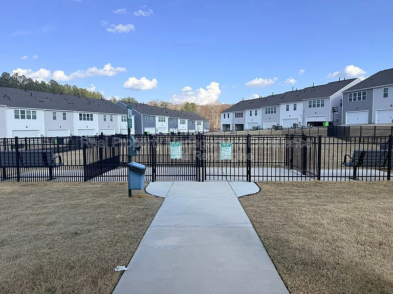810 Old Tarboro Rd — Photo 39