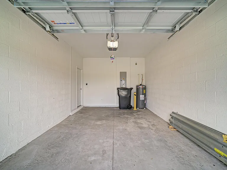 2206 Washington Palm Ct — Photo 42