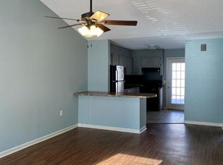 140 Lanier Dr #182, Statesboro, GA 30458