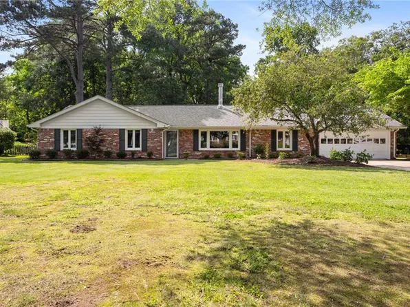 1141 Revere Point Rd, Virginia Beach, VA 23455