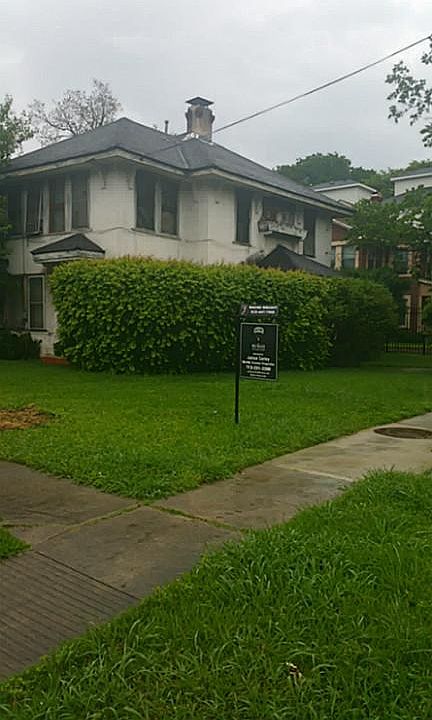 2nd image of 4828 La Branch St