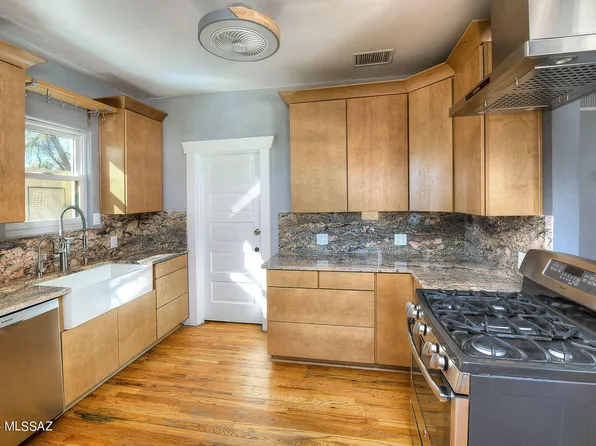 1230 E 8th St, Tucson, AZ 85719