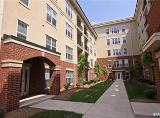 1251 Strassner Dr APT 2214, Saint Louis, MO 63144
