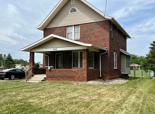 925 W Thrush Ave, Crestline, OH 44827