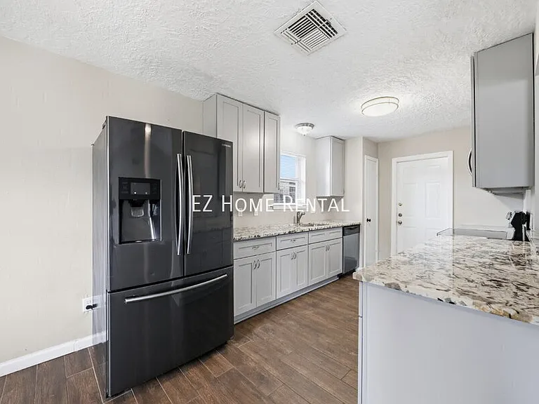 2778 Glen Haven Dr — Photo 7