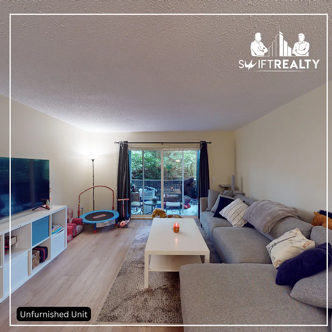 Gorgeous 2 Bed 1 Bath Unit! Indoor Pool! — Photo 1