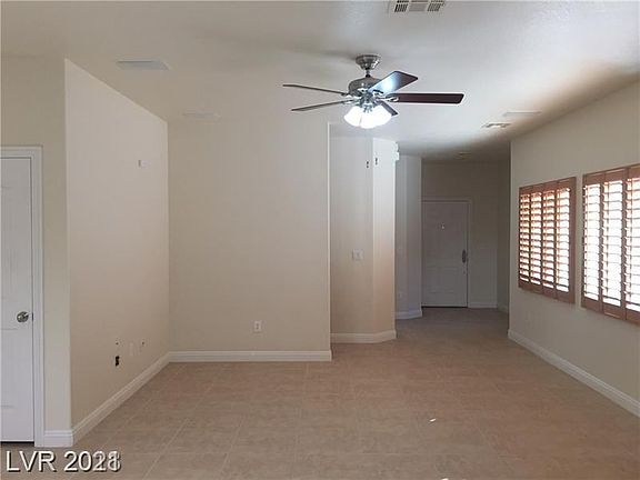 5th image of 8936 Snowtrack Ave