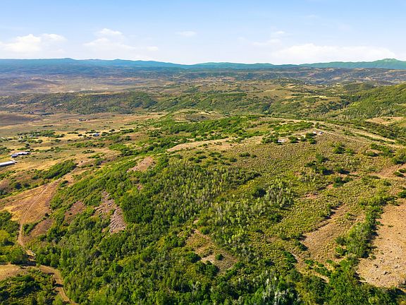 5th image of 5064 W Sage Hollow Rd