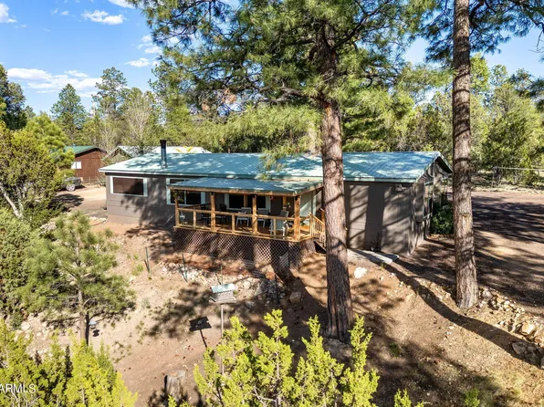 2906 E RED CINDER Road, Overgaard, AZ 85933