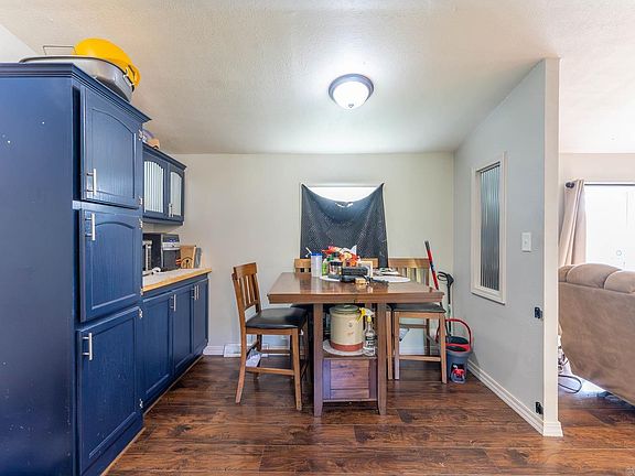 4th image of 4702 County Road 4450