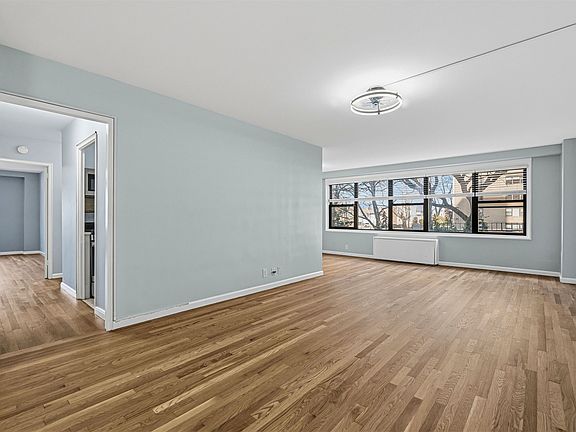 3rd image of 225 Saint Pauls Ave APT 2F