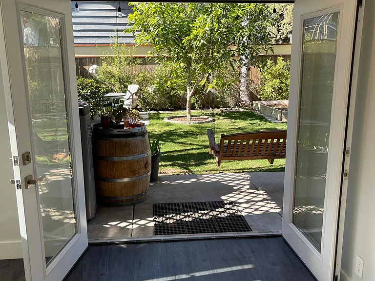 113 N Alvarado St — Photo 18