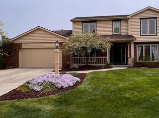 10524 Haverford Pl, Fort Wayne, IN 46845