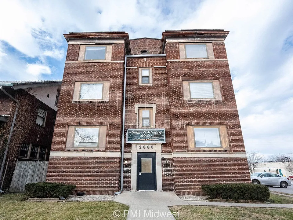 2060 N Delaware St #6