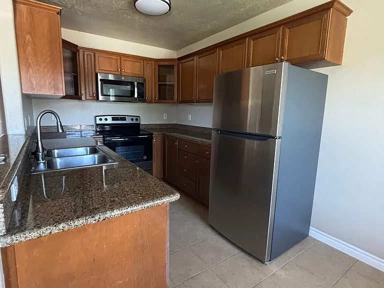 792 Avocado Ave #70 — Photo 1