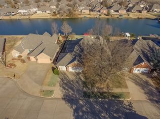 8217 NW 68th Pl, Oklahoma City, OK 73132
