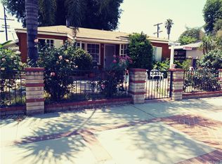 18220 Lull St, Reseda, CA 91335