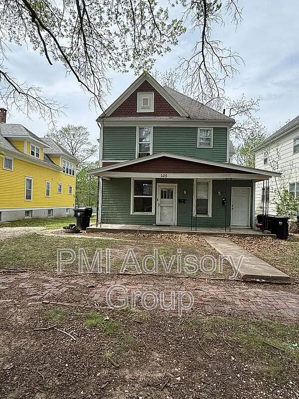 2 bed, 1.0 bath, 1116 sqft, $700 — Photo 2