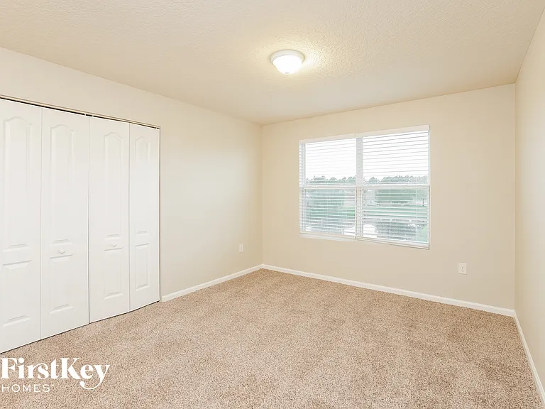 3526 Summit Oaks Dr — Photo 9