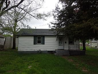 1st image of 621 N Burr Blvd