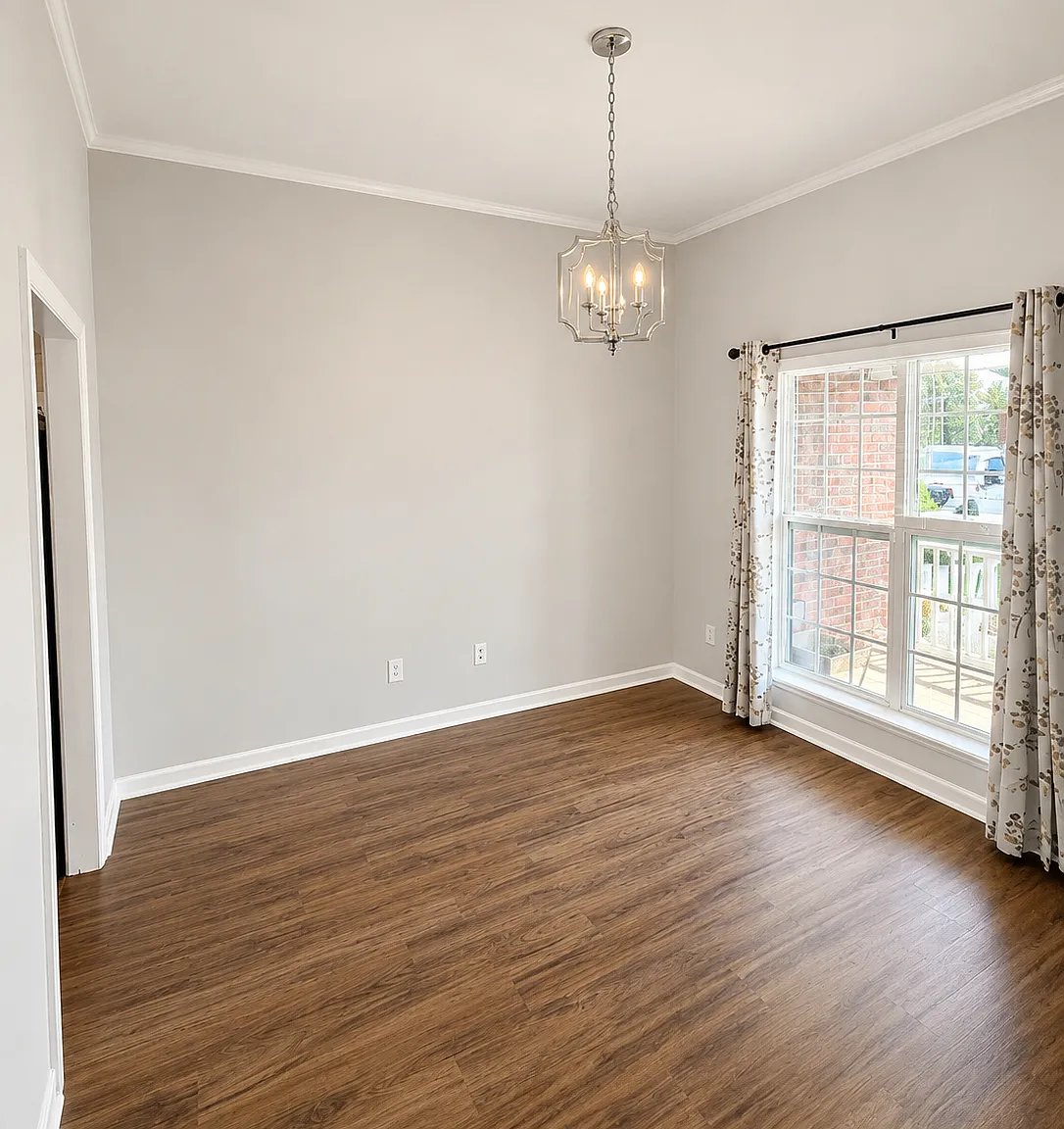 3 bed, 2.0 bath, $2,095 — Photo 3