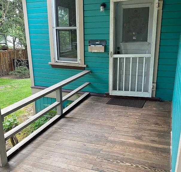 3826 SE Woodward St #B — Photo 3