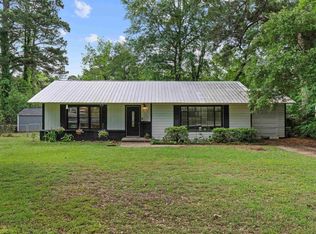 1412 Mahlow Dr, Longview, TX 75601
