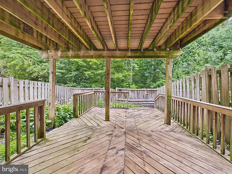 5971 Clerkenwell Ct — Photo 38