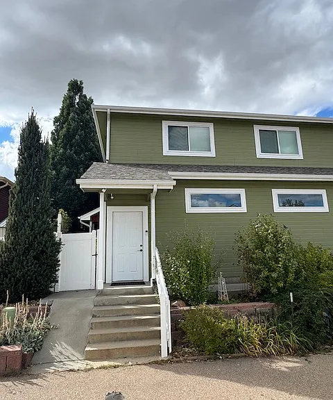 9046 Shenandoah Ave — Photo 2