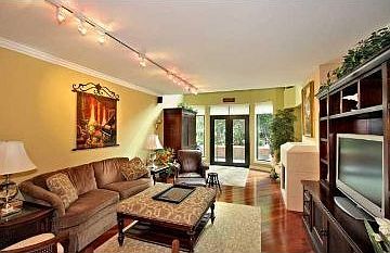 4th image of 500 W Harbor Dr Unit 126